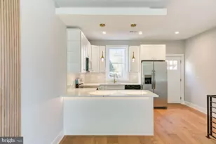 1939 N Leithgow St, Philadelphia, PA 19122 - Photo 16