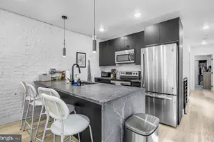 2132 Pine St, Philadelphia, PA 19103 - Photo 4