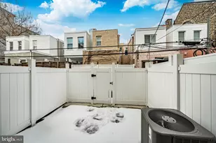 2117 Fernon St, Philadelphia, PA 19145 - Photo 30