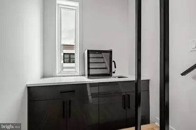 2117 Fernon Street, Philadelphia, PA 19145 - Photo 32