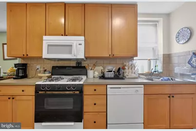 4215 Ridge Avenue #3, Philadelphia, PA 19129 - Photo 2