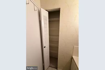 67203 Delaire Landing Road #203, Philadelphia, PA 19114 - Photo 30