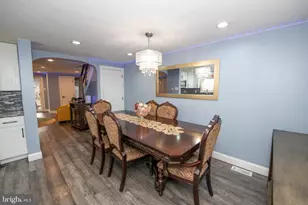 2849 Welsh Rd, Philadelphia, PA 19152 - Photo 12