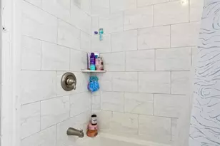 105 Kalos St, Philadelphia, PA 19128 - Photo 18