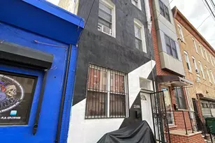 2108 S 7th St, Philadelphia, PA 19148 - Photo 2