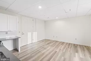 7040 Oxford Ave, Philadelphia, PA 19111 - Photo 32