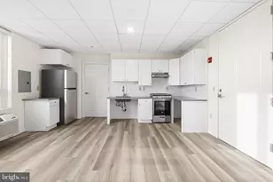 7040 Oxford Ave, Philadelphia, PA 19111 - Photo 30