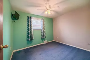 8923 Dewees St, Philadelphia, PA 19152 - Photo 22