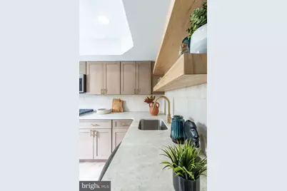 2326 Greenwich Street, Philadelphia, PA 19146 - Photo 12