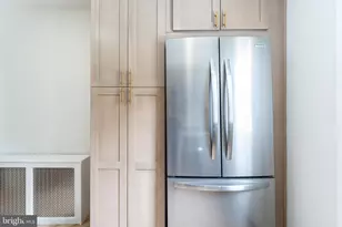 2326 Greenwich St, Philadelphia, PA 19146 - Photo 14