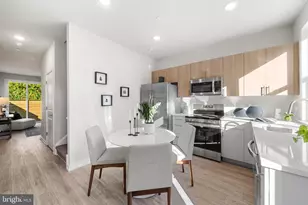 2201 W Thompson St, Philadelphia, PA 19121 - Photo 2