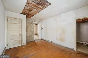 264 W Washington Ln, Philadelphia, PA 19144 - Photo 10