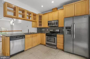 1004 N Bodine St, Philadelphia, PA 19123 - Photo 6