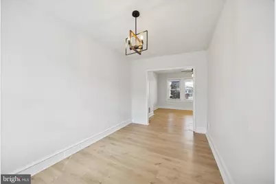 2502 S Robinson Street, Philadelphia, PA 19142 - Photo 8