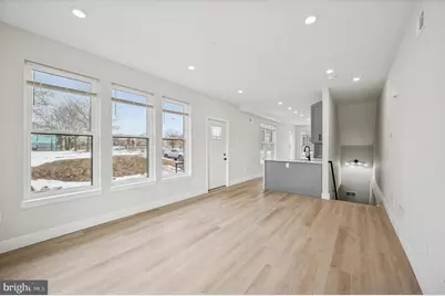 214 W Cumberland Street, Philadelphia, PA 19133 - Photo 22