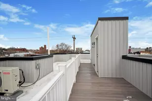 214 W Cumberland St, Philadelphia, PA 19133 - Photo 18