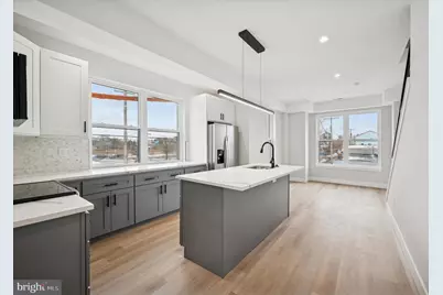 214 W Cumberland Street, Philadelphia, PA 19133 - Photo 2