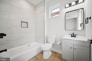 214 W Cumberland St, Philadelphia, PA 19133 - Photo 14