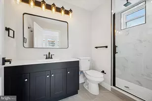 214 W Cumberland St, Philadelphia, PA 19133 - Photo 12