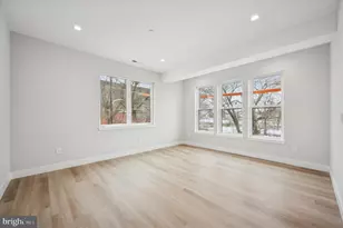 214 W Cumberland St, Philadelphia, PA 19133 - Photo 6