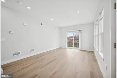 214 W Cumberland Street, Philadelphia, PA 19133 - Photo 24