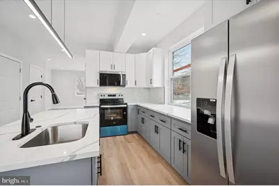 214 W Cumberland Street, Philadelphia, PA 19133 - Photo 4