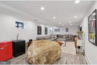 814 S 49th Street, Philadelphia, PA 19143 - Photo 26