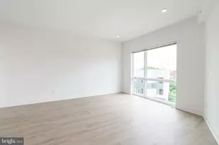 1622 Point Breeze Ave, Philadelphia, PA 19145 - Photo 8