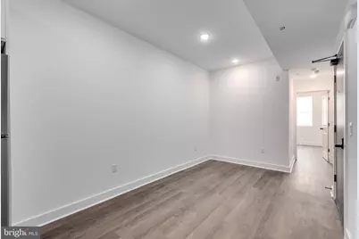 927 N 42nd Street #2, Philadelphia, PA 19104 - Photo 4