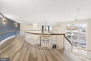 7040 Oxford Ave, Philadelphia, PA 19111 - Photo 16