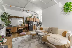 1324 Locust St, Philadelphia, PA 19103 - Photo 2