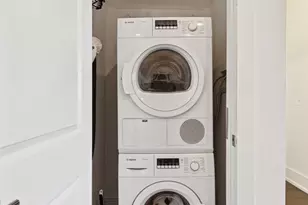 410 S Front St, Philadelphia, PA 19147 - Photo 24