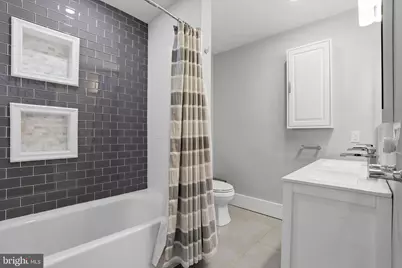 2526 Christian Street, Philadelphia, PA 19146 - Photo 14