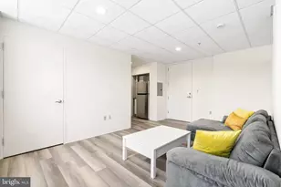 7040 Oxford Ave, Philadelphia, PA 19111 - Photo 26