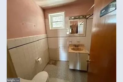 2837 Smedley, Philadelphia, PA 19145 - Photo 14