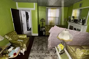 605 N 56th St, Philadelphia, PA 19131 - Photo 2