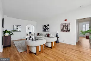 1512 Spruce St, Philadelphia, PA 19102 - Photo 2