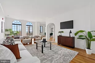 1512 Spruce St, Philadelphia, PA 19102 - Photo 4