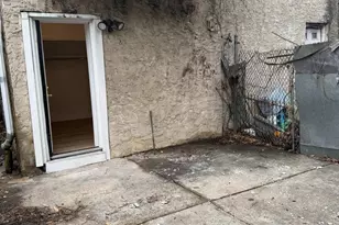 2521 N 12th St, Philadelphia, PA 19133 - Photo 10