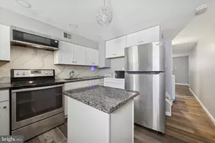 7033 Upland St, Philadelphia, PA 19142 - Photo 2