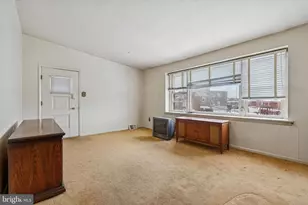 1966 Goodnaw St, Philadelphia, PA 19115 - Photo 14