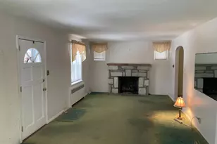 914 Arnold St, Philadelphia, PA 19111 - Photo 6