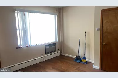 2520 Edgemont Street, Philadelphia, PA 19125 - Photo 2