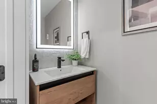 1321 N 2nd St, Philadelphia, PA 19122 - Photo 12