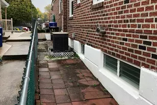 8550 Tolbut St, Philadelphia, PA 19152 - Photo 2