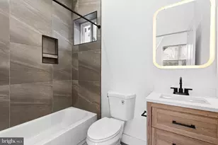 2317 N 33rd St, Philadelphia, PA 19132 - Photo 4