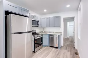 1809 Wylie St, Philadelphia, PA 19130 - Photo 4