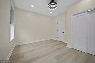 1813 Dudley St, Philadelphia, PA 19145 - Photo 12