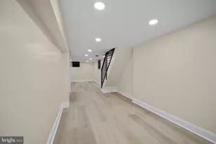 1813 Dudley St, Philadelphia, PA 19145 - Photo 16