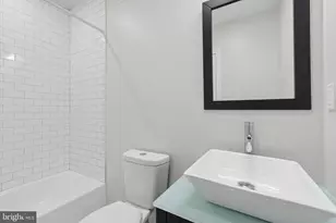 1250 S 27th St, Philadelphia, PA 19146 - Photo 4